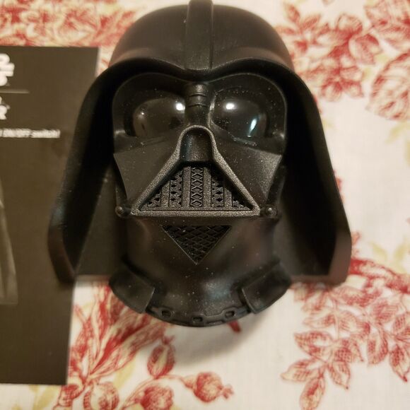 Star Wars Talking Darth Vader Clapper - Disney, Lucas film - Speaks Phrases! - Picture 6 of 8